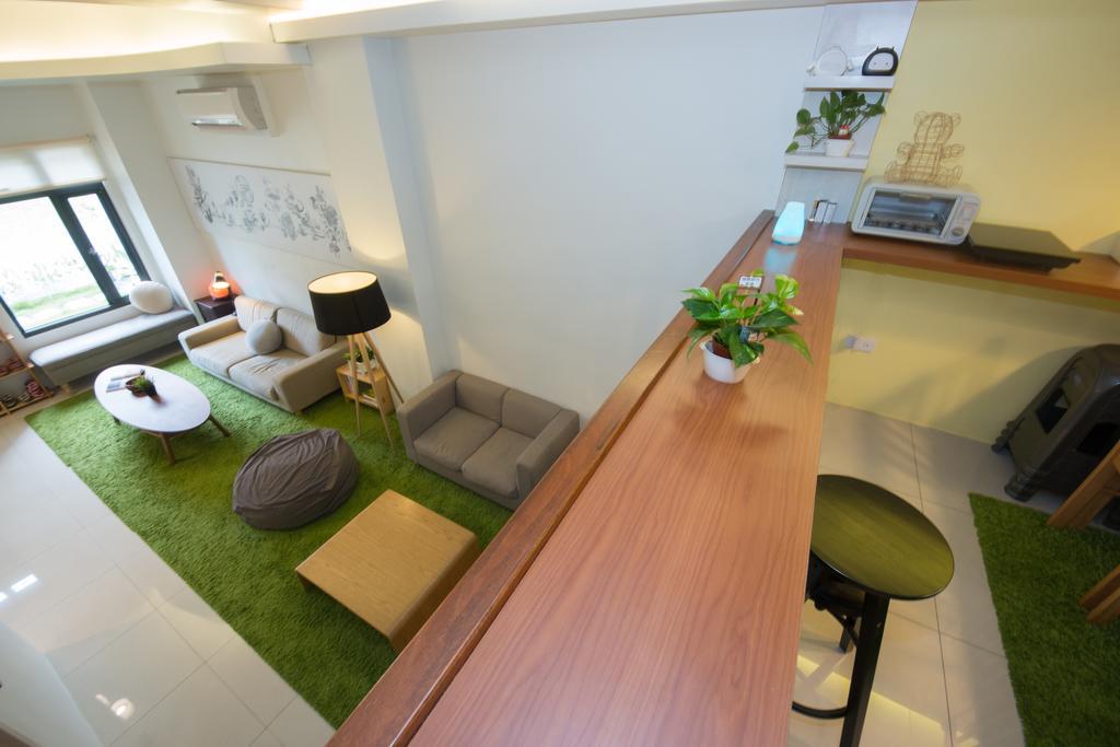 極簡旅行民宿 Simple Travel B&B Wujie Exterior photo